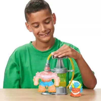 Créez votre héros unique avec Blazagon 11cm - Kit personnage miniature Créez votre héros unique avec Blazagon 11cm - Kit personnage miniature