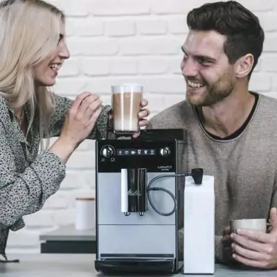 Machine à café automatique Melitta Latticia OT F300-101 Argent - Pratique et élégante Machine à café automatique Melitta Latticia OT F300-101 Argent - Pratique et élégante