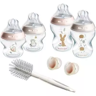 Coffret Naissance Biberons Tommee Tippee: Anti-Colique et Auto-stérilisant