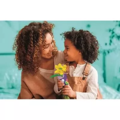 Puzzle CLEMENTONI - Crée tes fleurs - Narcisse : un jeu créatif!