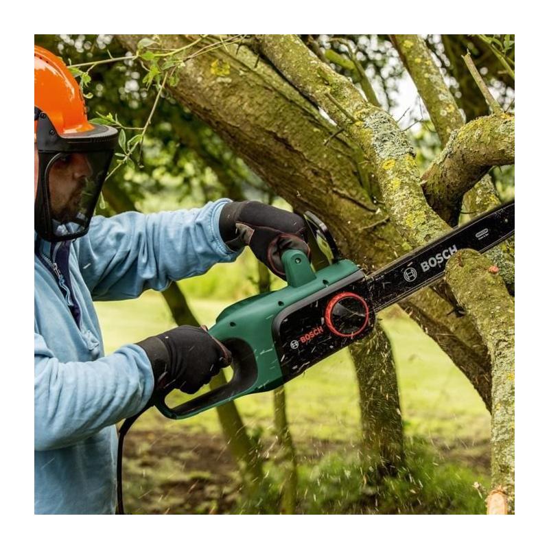 Tronçonneuse électrique Bosch UniversalChain 35 - 1800W, 35cm