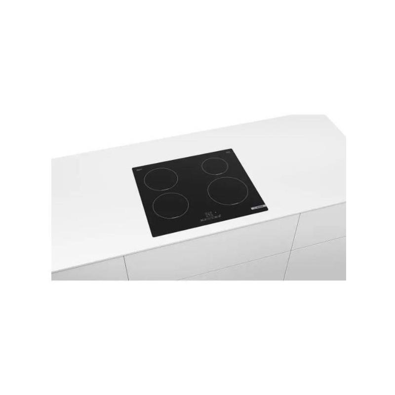 Table induction BOSCH - 4 foyers - Compact et performant