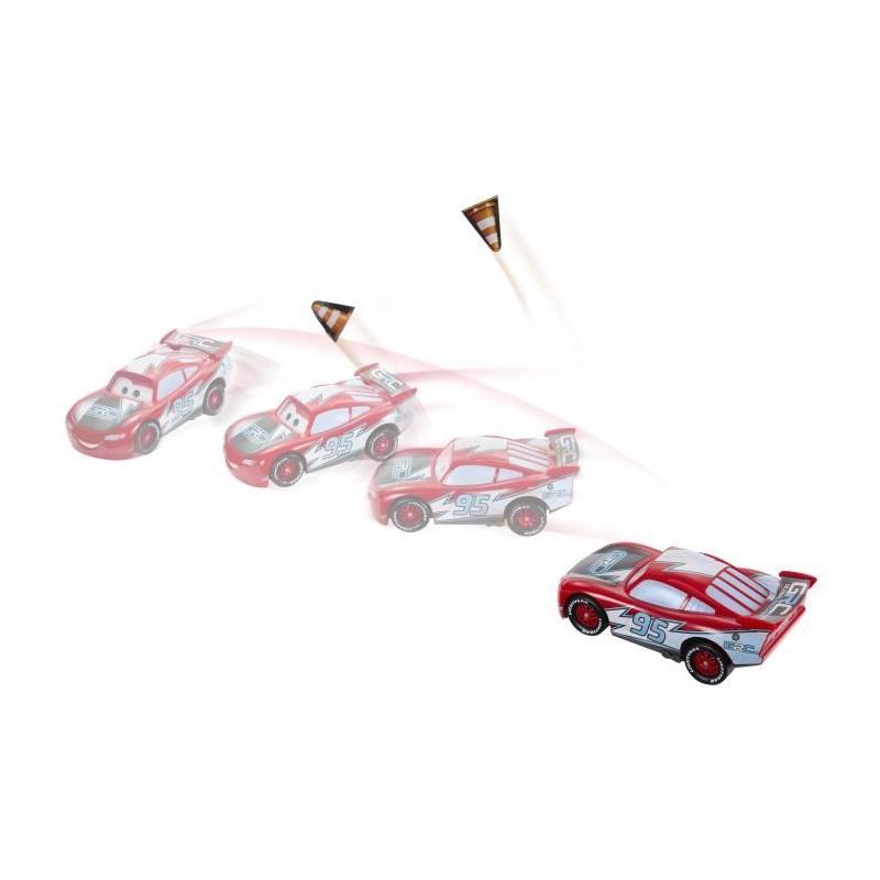Course et dérapages avec Flash McQueen - Coffret Véhicule Miniature Disney Pixar