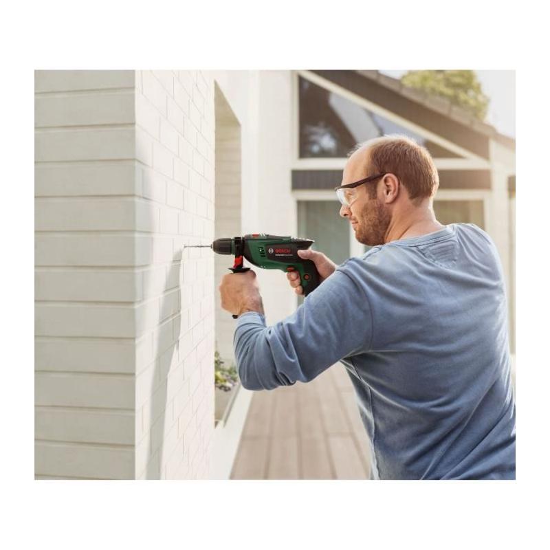 Perceuse à percussion Bosch UniversalImpact 800 - Puissante et polyvalente