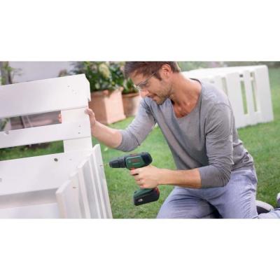 Perceuse-visseuse sans-fil Bosch - UniversalDrill 18 (2 batteries, chargeur, coffret)