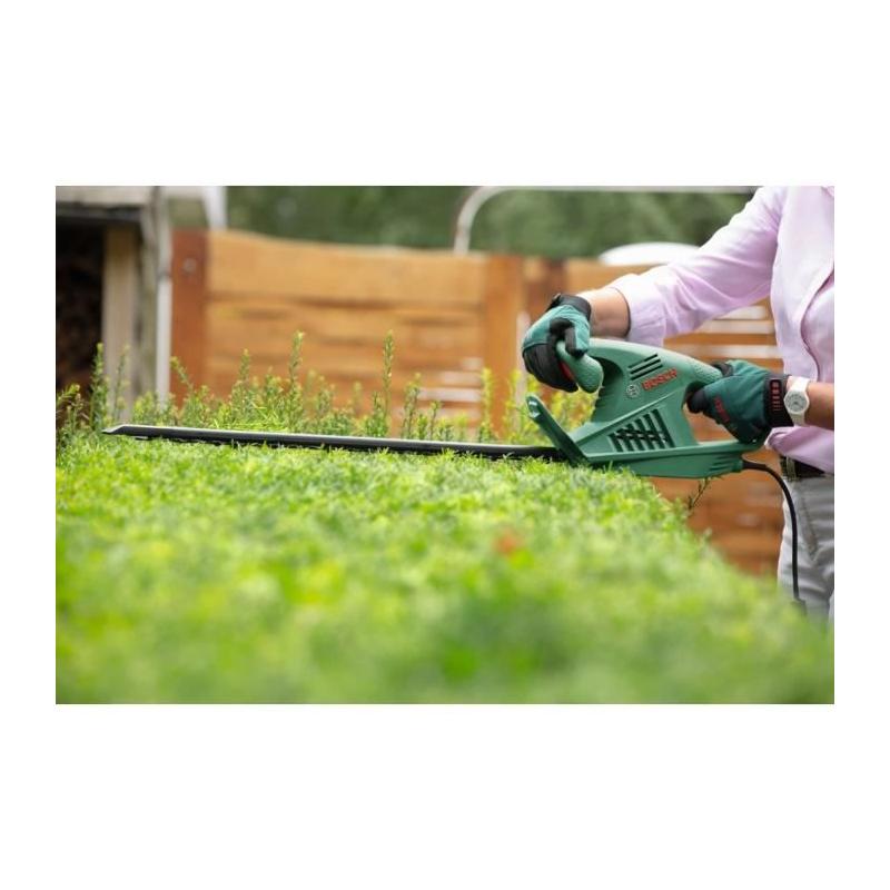 Taille-haies BOSCH EasyHedgeCut 55-16 - Coupe parfaite!