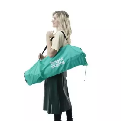 Chaise haute pop n dine BRIGHT STARS - Pratique et nomade! Chaise haute pop n dine BRIGHT STARS - Pratique et nomade!