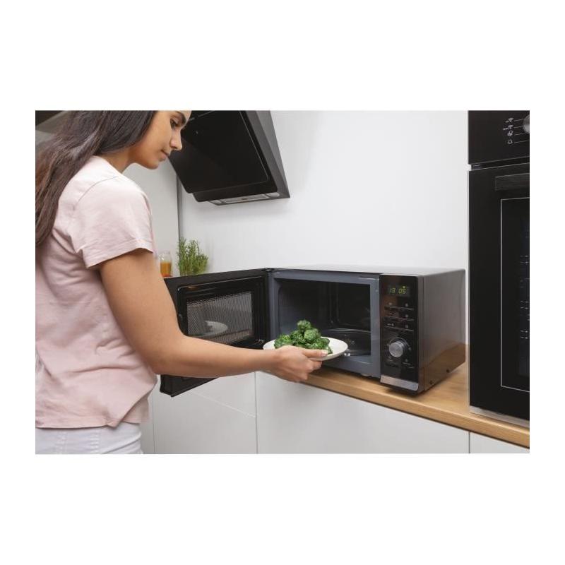 Micro-ondes Gril Candy Moderna CMGA23TNDB 900W: Puissant et Polyvalent