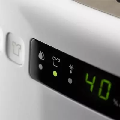 Déshumidificateur Delonghi DEXD214RF - Contrôlez l'humidité!