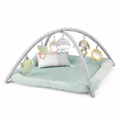 Tapis d'éveil bébé Calm Spring avec 6 jouets sensoriels
