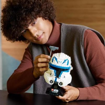 Assemblez le Casque du Capitaine Rex avec ce set LEGO Star Wars!