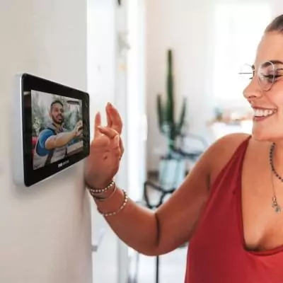 Interphone vidéo filaire - SCS SENTINEL - VisioFirst 7 Interphone vidéo filaire - SCS SENTINEL - VisioFirst 7