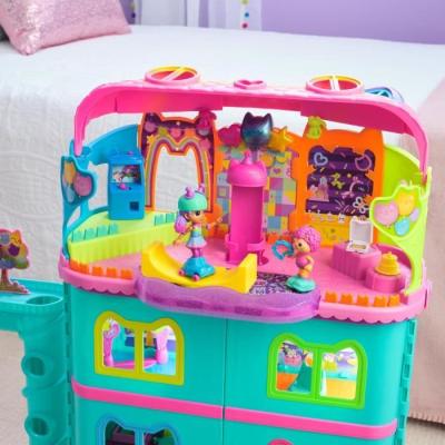 Jeux de poupée Gabby et la Maison Magique - Le roller disco!
