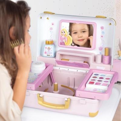 Valise beauté Disney Princesses pour coiffure, onglerie et maquillage