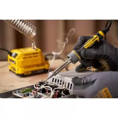 Fer à souder 18V 204°C à 484°C - Gamme V20 STANLEY FATMAX