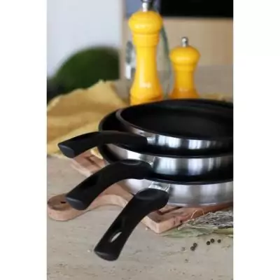 Poele MENASTYL en Acier Inoxydable 20 cm pour Tous feux dont Induction Poele MENASTYL en Acier Inoxydable 20 cm pour Tous feux dont Induction