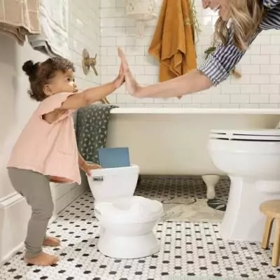 Toilette enfant INGENUITY : pratique, ludique et musical Toilette enfant INGENUITY : pratique, ludique et musical
