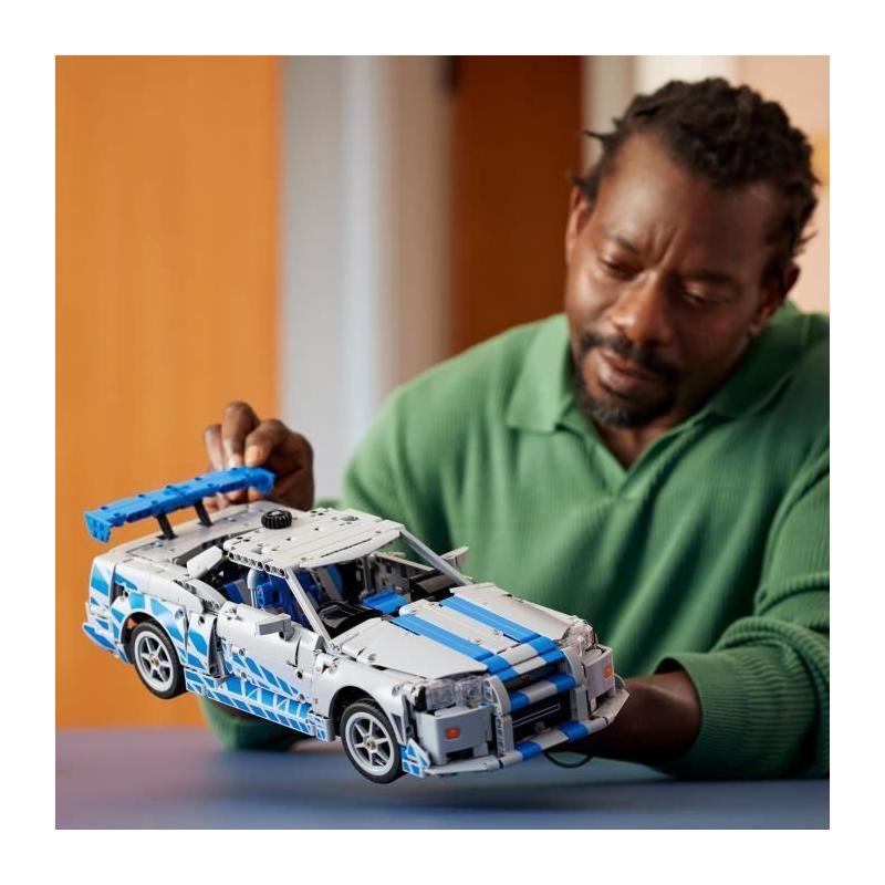LEGO Technic 42210 Voiture Nissan Skyline GT-R (R34) 2 Fast 2 Furious - Pour les passionnés de construction