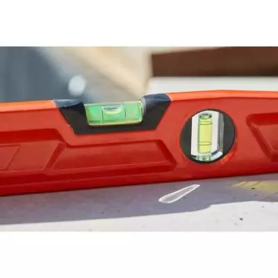 Niveau STANLEY Trapézoidal MLH 60 cm - Précision et fiabilité Niveau STANLEY Trapézoidal MLH 60 cm - Précision et fiabilité