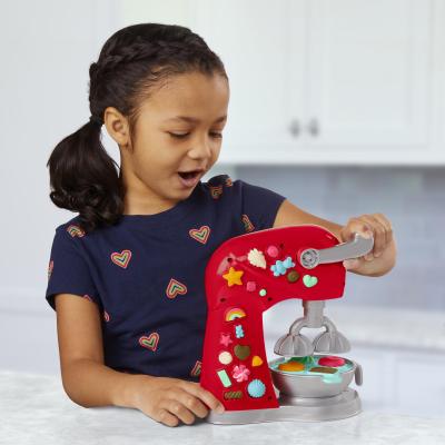 Play-Doh Kitchen Creations PD ROBOT PATISSIER