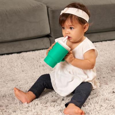 Ma première tasse INFANTINO en silicone - vert sapin