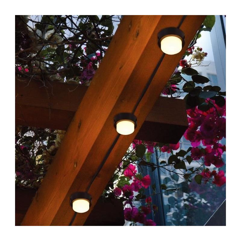 Éclairage solaire pour allée: 10 mini-spots lumineux à LED blanc chaud