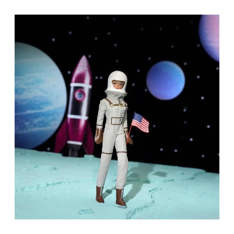 Découvrez la Poupée BARBIE Astronaute de Mattel - JBJ48