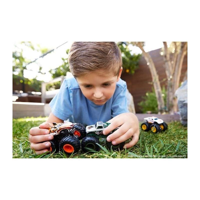 Hot Wheels Monster Truck - Voiture géante - Modèle aléatoire