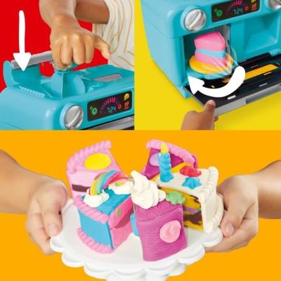Amusez-vous à créer avec le coffret Play-Doh Ma jolie part de gâteau!