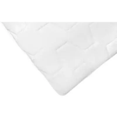 Couette légère NUAGE de DOUCEUR 240x260 cm - Blanc Couette légère NUAGE de DOUCEUR 240x260 cm - Blanc