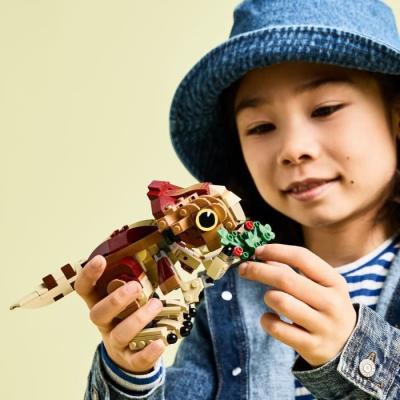 LEGO Jurassic World 76970 Dolores, le Bébé Aquilops - Construis ton propre dinosaure!