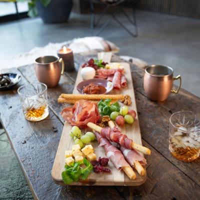 Planche apéritive Maxi LIVOO en bois acacia FSC - 75 x 19,5 cm