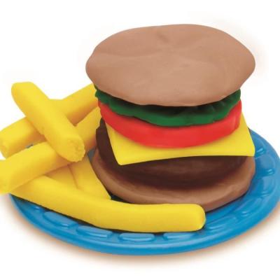 Créez des burgers amusants avec le set Play-Doh Burger Party !
