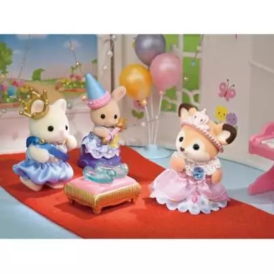 Mini-figurines SYLVANIAN FAMILIES pour les 3 ans Mini-figurines SYLVANIAN FAMILIES pour les 3 ans