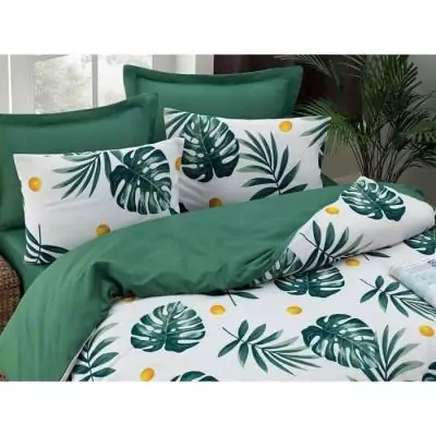 Parure de lit Vert 220x240cm + 2 taies 60x60cm - Qualité coton/polyester Parure de lit Vert 220x240cm + 2 taies 60x60cm - Qualité coton/polyester