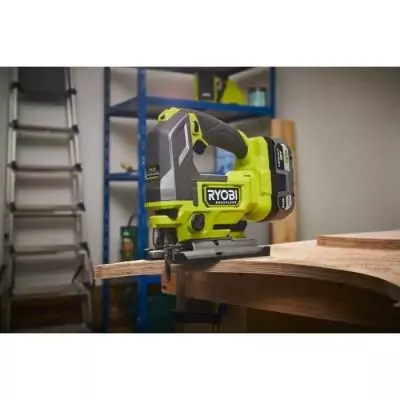 Scie sauteuse RYOBI pendulaire 18V - Puissante et précise