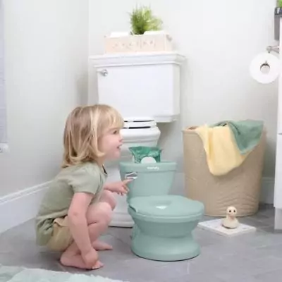 Toilette enfant INGENUITY : Réducteur, Chasse d'eau musicale et rangement lingette intégré