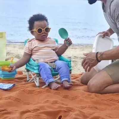 Réhausseur de chaise Disney Baby Nemo: pratique, léger et nomade