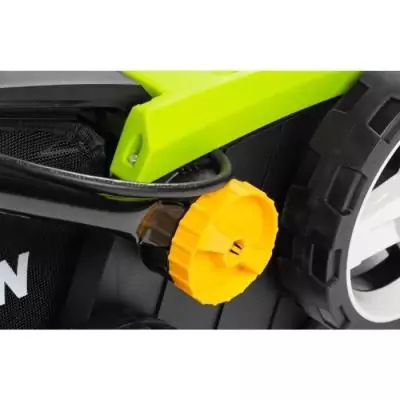 Scarificateur de pelouse sans fil Fieldmann - FZV 70905-0: un jardin impeccable