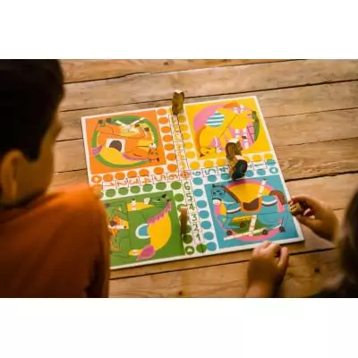 Nathan JEU DES PETITS CHEVAUX