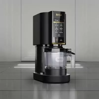 Machine à glaces NINJA Creami NC302EUBG - 7 programmes - Édition limitée Noir/Or Machine à glaces NINJA Creami NC302EUBG - 7 programmes - Édition limitée Noir/Or