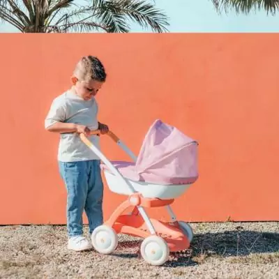 Smoby BN Landaudes 18 mois pour poupées - Vêtements et Accessoires Smoby BN Landaudes 18 mois pour poupées - Vêtements et Accessoires