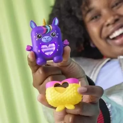 Nano-mals Stardream la licorne: compagnon électronique interactif Nano-mals Stardream la licorne: compagnon électronique interactif