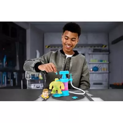 Moose Toys MrBeast Lab Creation Studio Moose Toys MrBeast Lab Creation Studio