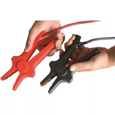 XL PERFORM TOOLS Câbles de démarrage 25mm² DIN - Moteur Diesel 5,5l - 25mm²x 3m XL PERFORM TOOLS Câbles de démarrage 25mm² DIN - Moteur Diesel 5,5l - 25mm²x 3m