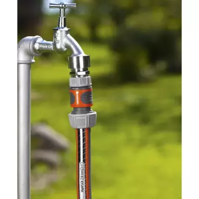 Raccord d'arrosage rapide GARDENA - Adapté tuyau Ø19 mm - Fixation 1 Raccord d'arrosage rapide GARDENA - Adapté tuyau Ø19 mm - Fixation 1